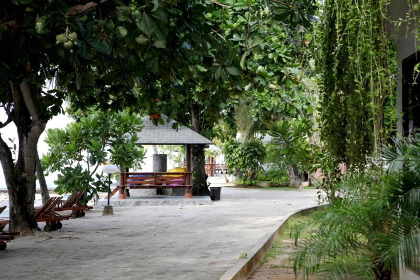 Archipelago Carita Sukarame Exterior photo